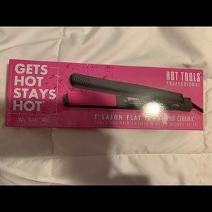 Small Hot tools straightner